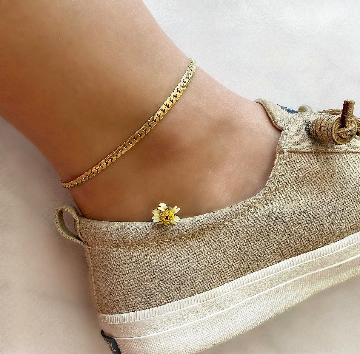 Nahesa Anklet