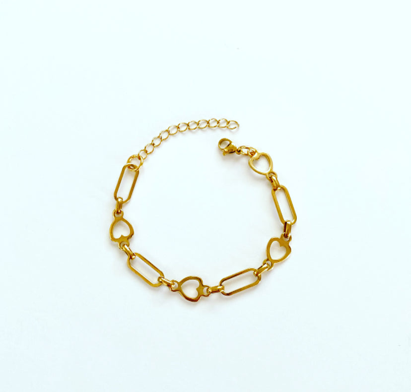Love Me Bracelet đź’›