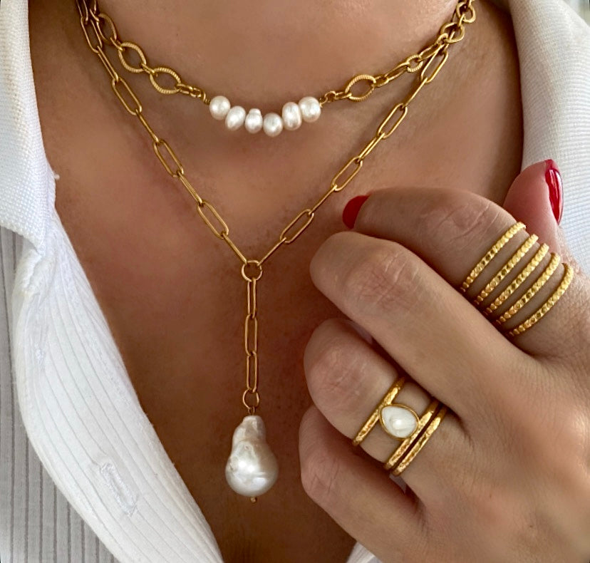 Perla Barroca Lariat