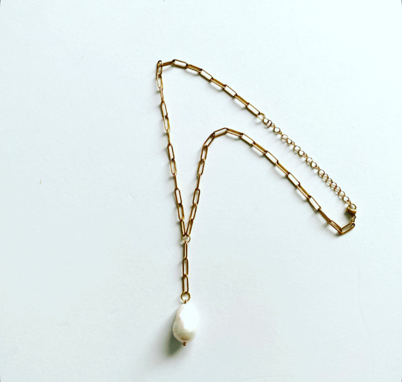 Perla Barroca Lariat