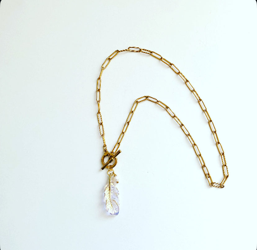 Aura Feather Lariat