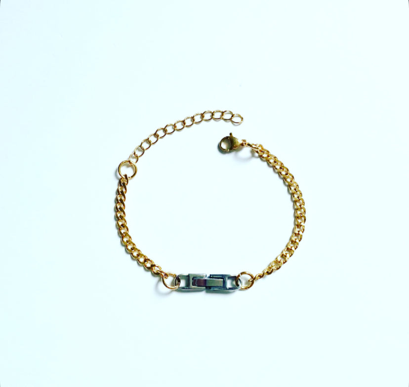 Simply Zaila Bracelet