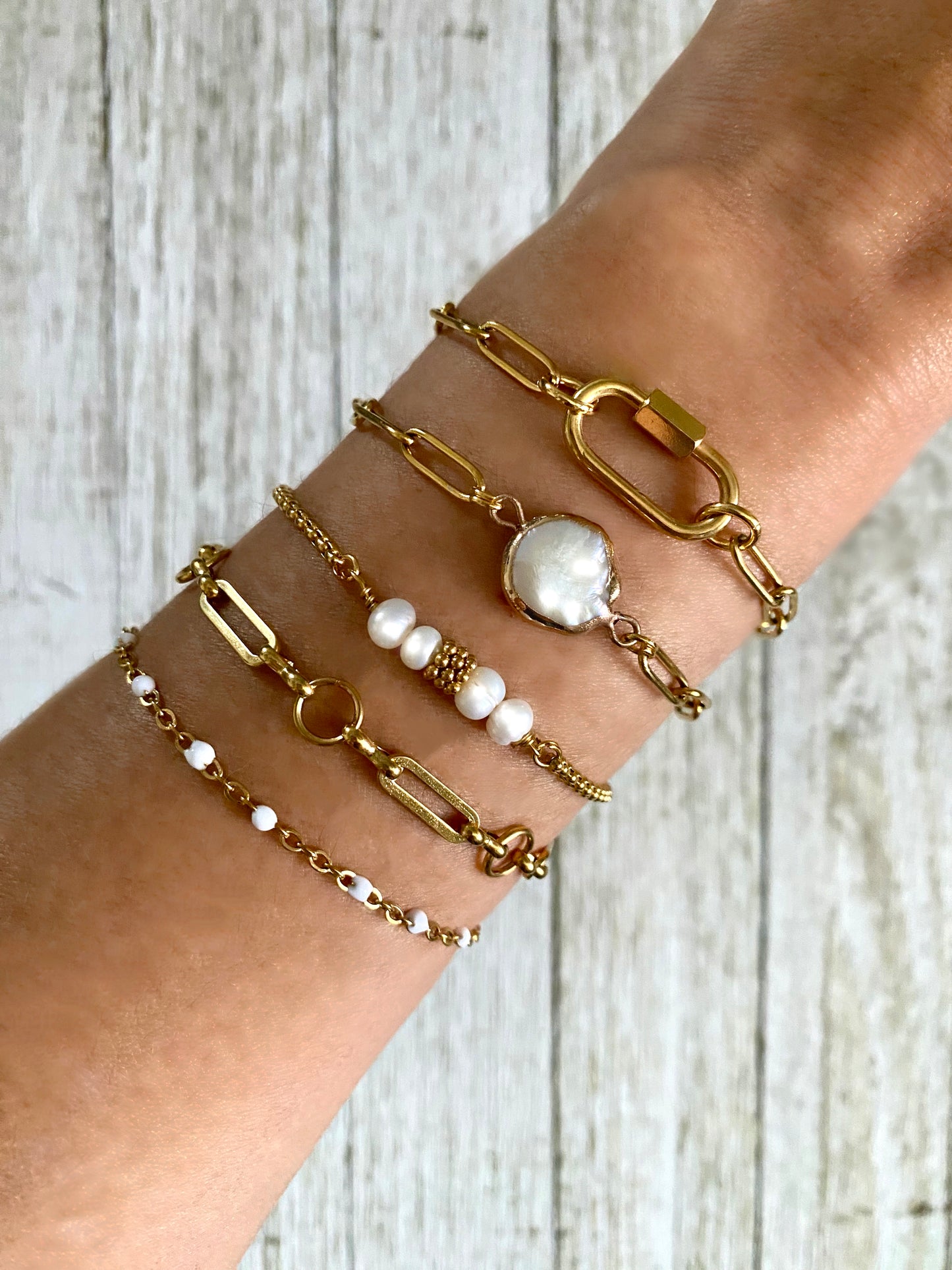 Glam Pearl Bracelet