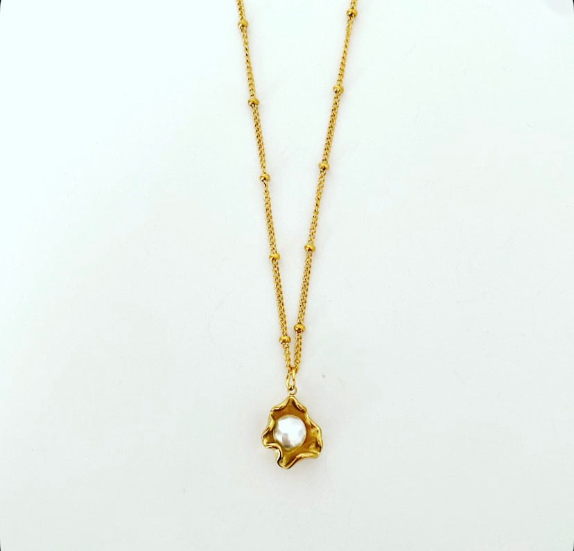 Sweetie Pearl Necklace