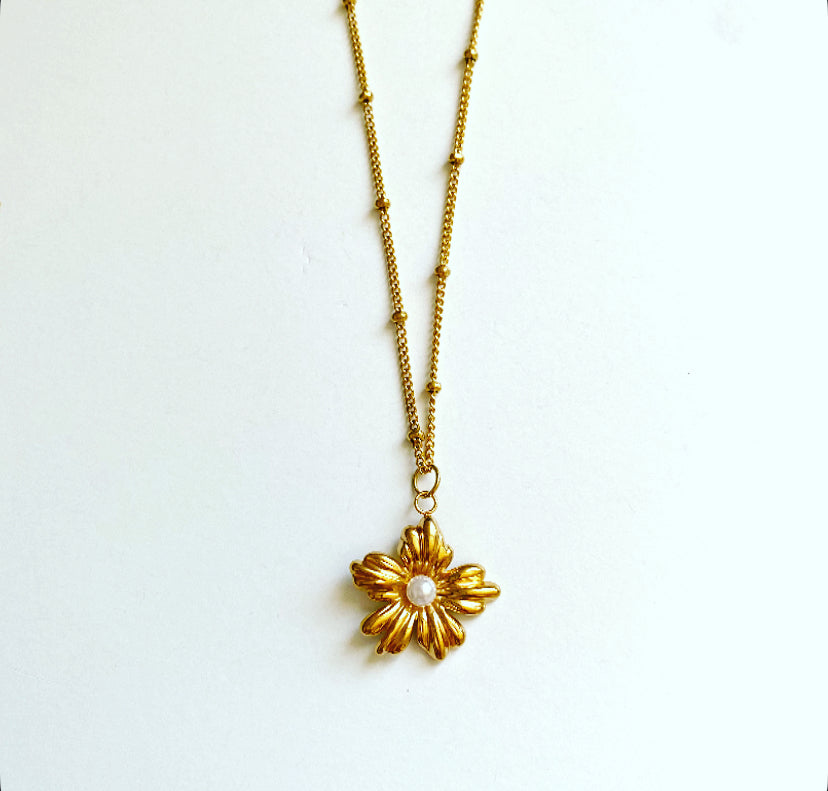 Florencia Necklace