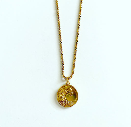 Ocean Medall Necklace