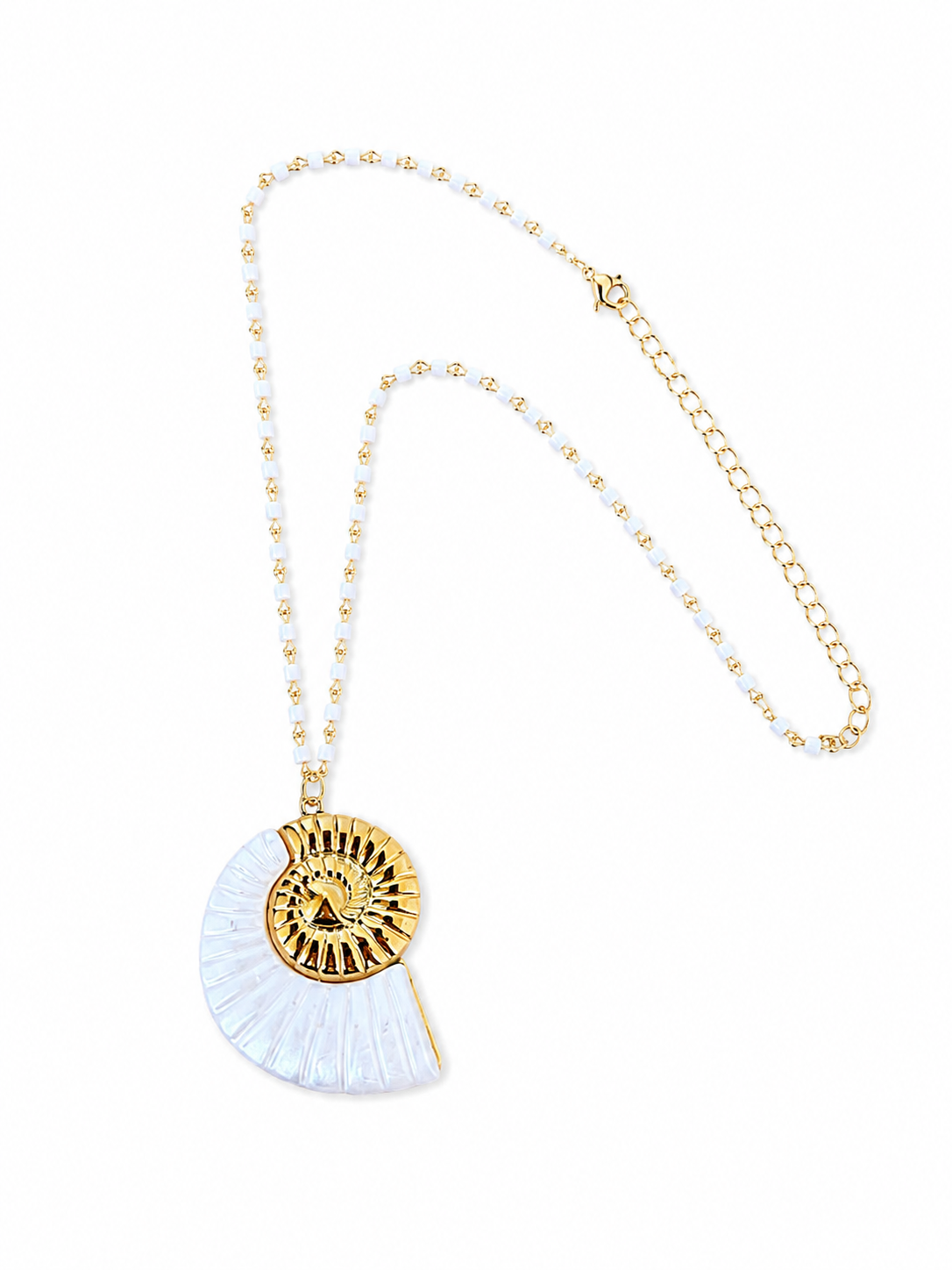 Glam Nautilus Necklace