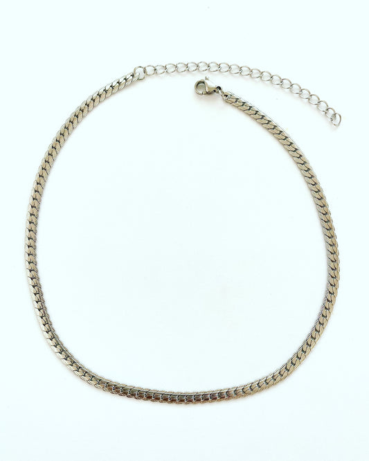 Silver Nahesa Choker